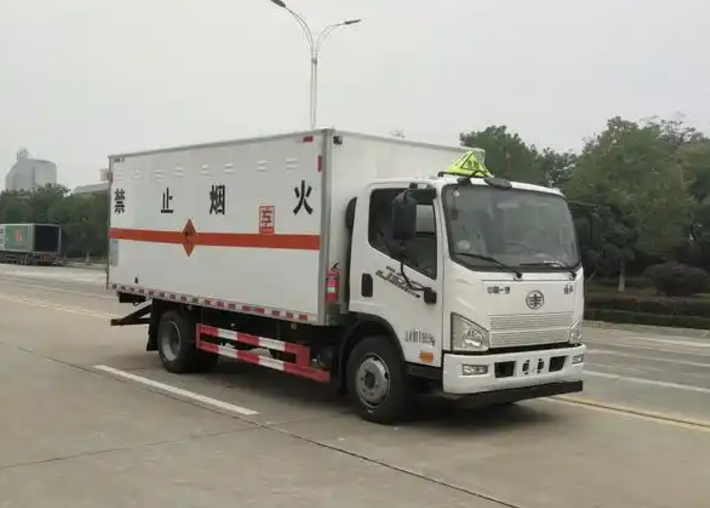 子长爆破器材运输车可以上高速吗？